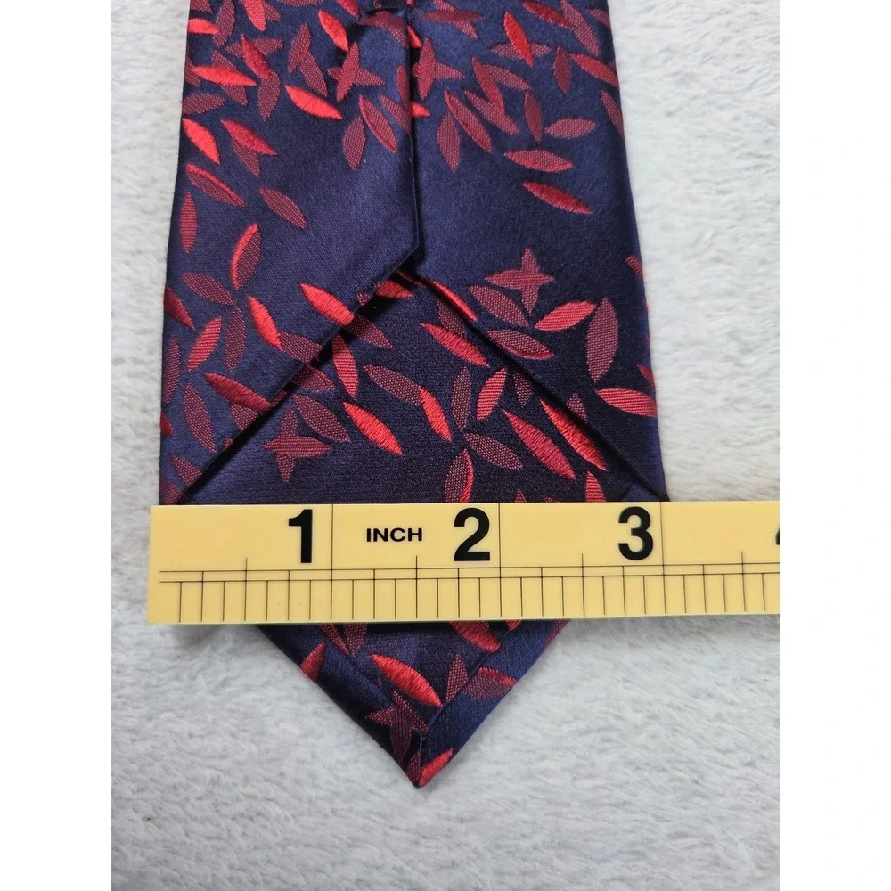 Krimson By Kwame Silk Tie Red Navy Floral Leaf Pattern Mens Necktie Modern 3
